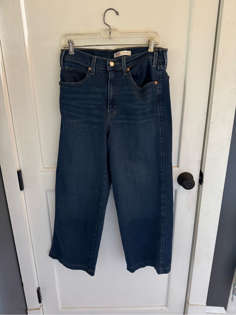 Signature by Levi Strauss Dark Indigo Wide Leg Cropped High-Rise Jeans